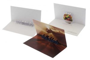 cartolina tridimensionale