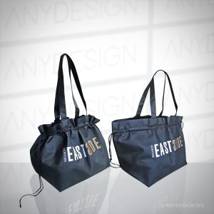 PRODUZIONE DI SHOPPING BAGS PROMOZIONALI - PRODUCTION OF PROMOTIONAL SHOPPING BAGS