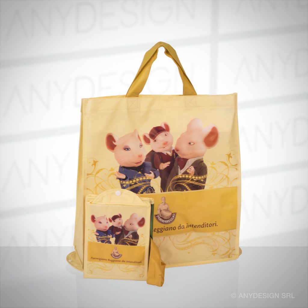 BORSA PIEGHEVOLE PROMOZIONALE IN TNT PER SUPERMERCATI E NEGOZI - PROMOTIONAL FOLDABLE SHOPPING BAG IN NON-WOVEN FOR SUPERMARKETS AND SHOPS
